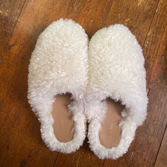 Fuzzy slipper shoes - Picture 1 of 3